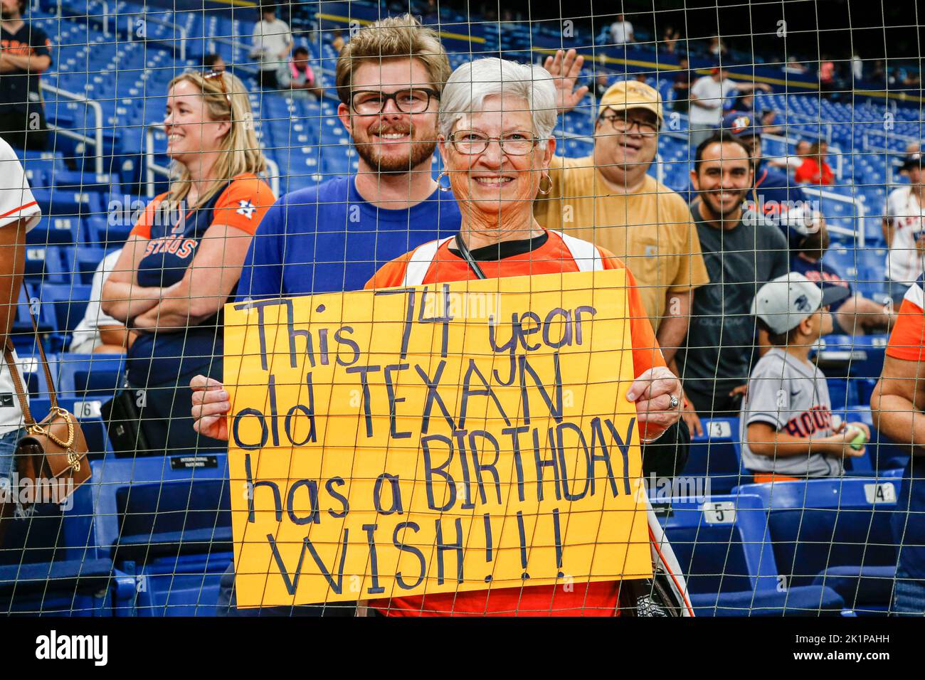 Houston astros fans hires stock photography and images Alamy