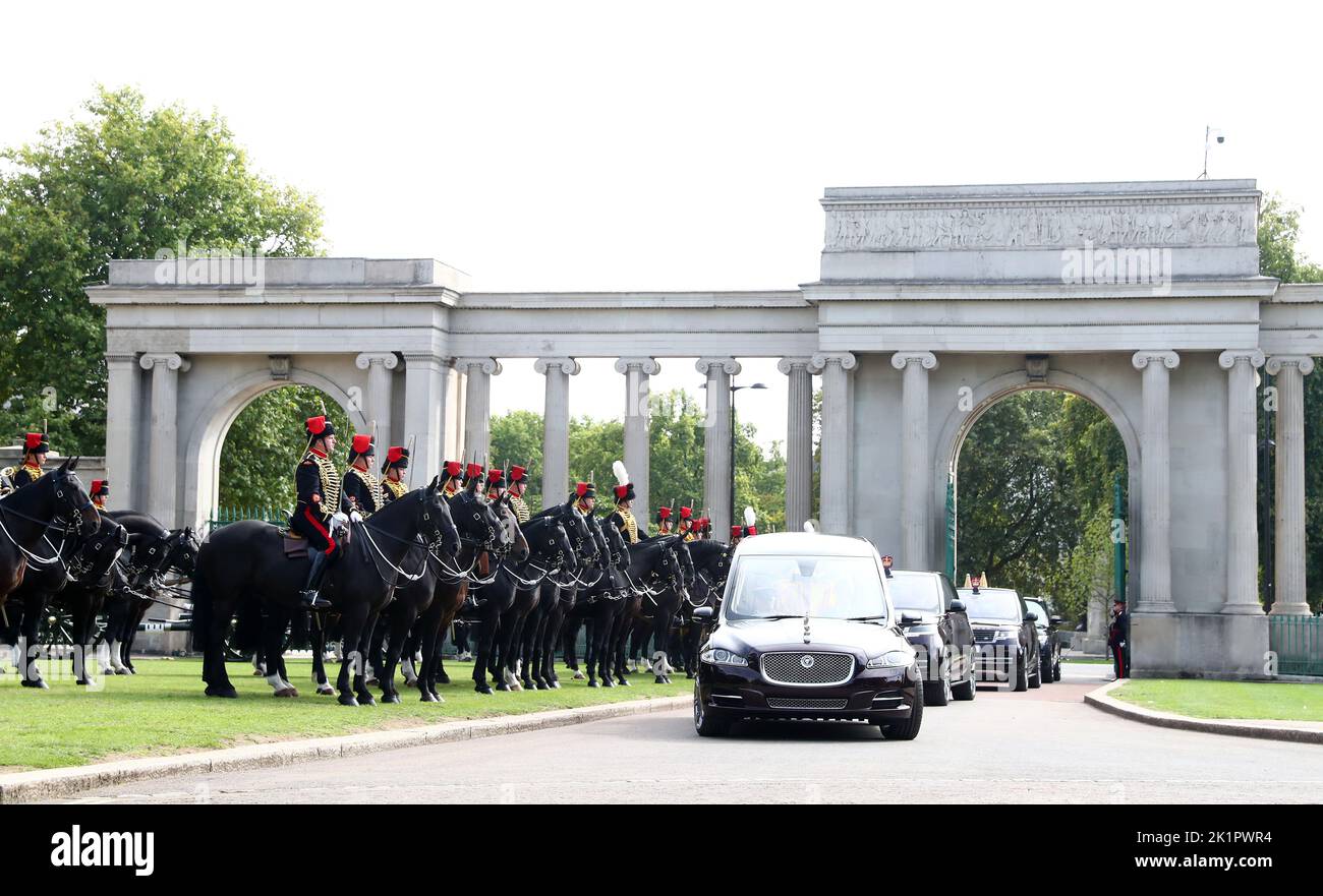 Members of the Royal Horse Artillery stand guard as the State Hearse