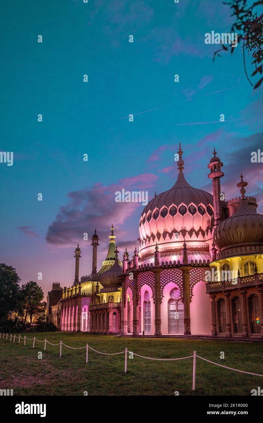 Brighton, September 18th 2022: Brighton Pavilion lit up in purple, the colour associated with royalty, following the death of Her Majesty the Queen, o Stock Photo