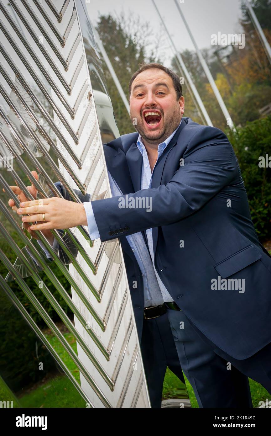 Welsh opera singer, Wynne Evans, (of Go Compare fame), visiting the Llangollen International Musical Eisteddfod, in Llangollen, North Wales, UK. Stock Photo