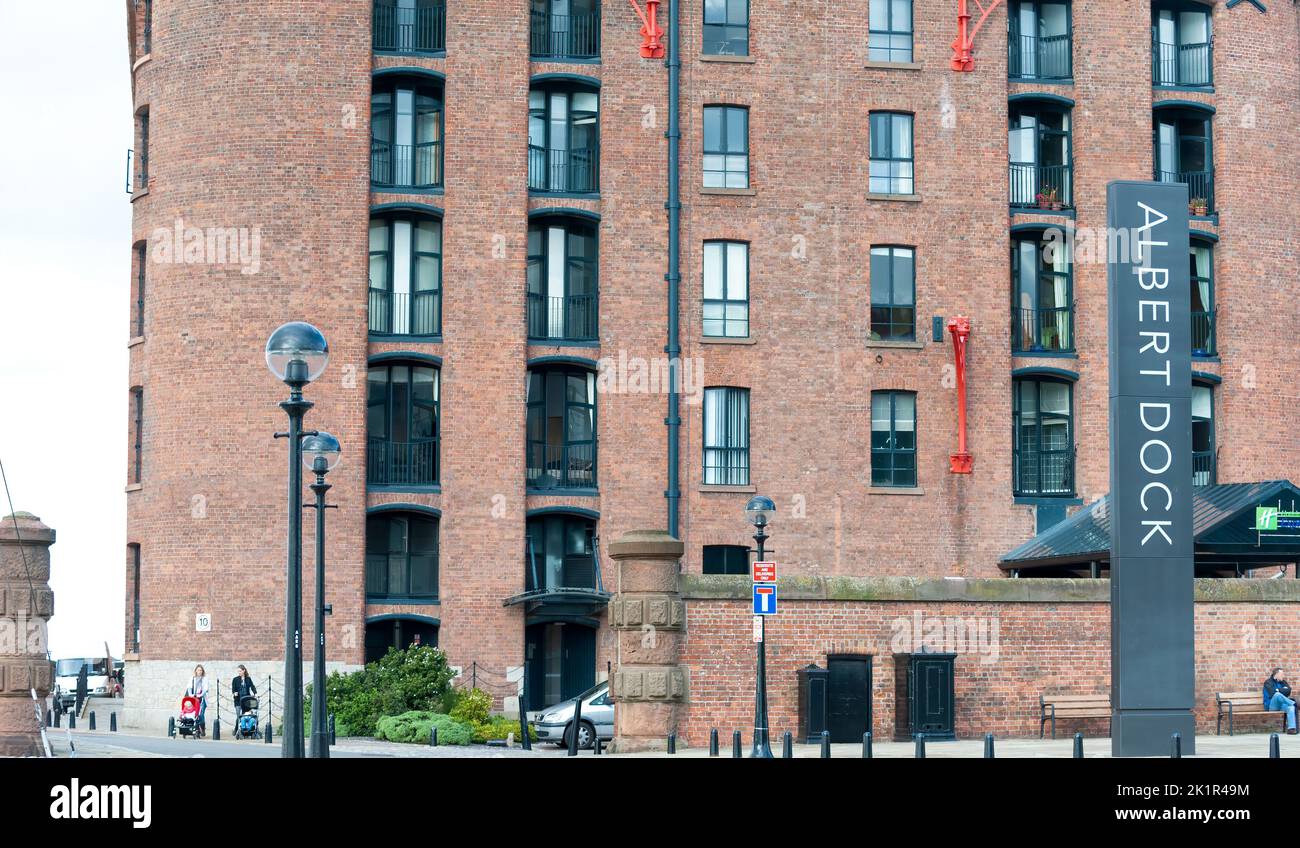 A converted warehouse on the dockside of Albert Dock in Liverpool, Merseyside, UK Stock Photo