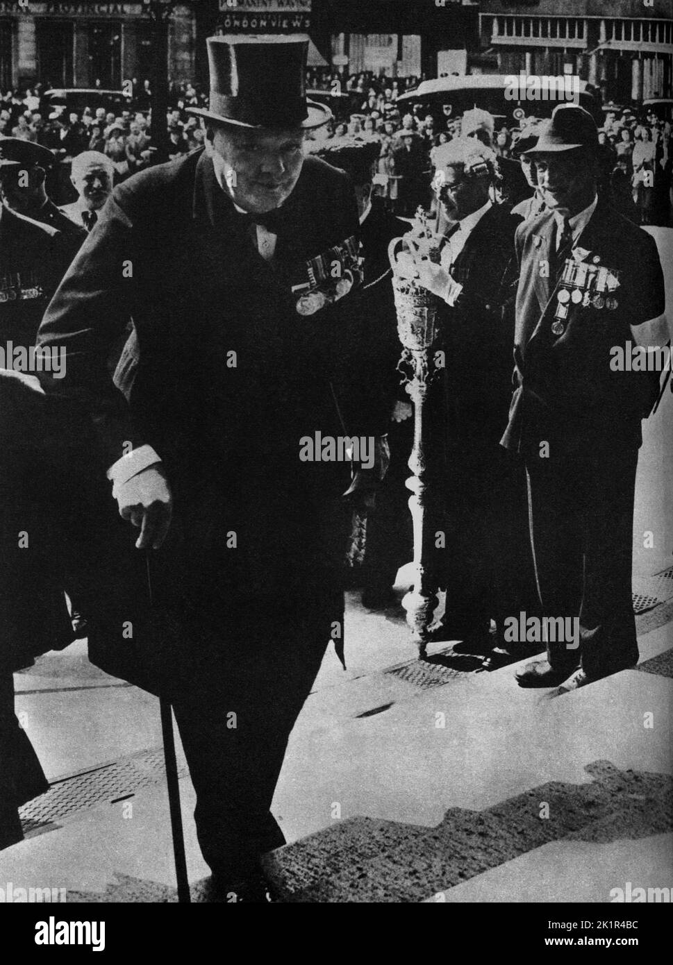 Winston Churchill at the Boer War Veteran's Parade. St Paul's Cathedral. 1949 Stock Photo