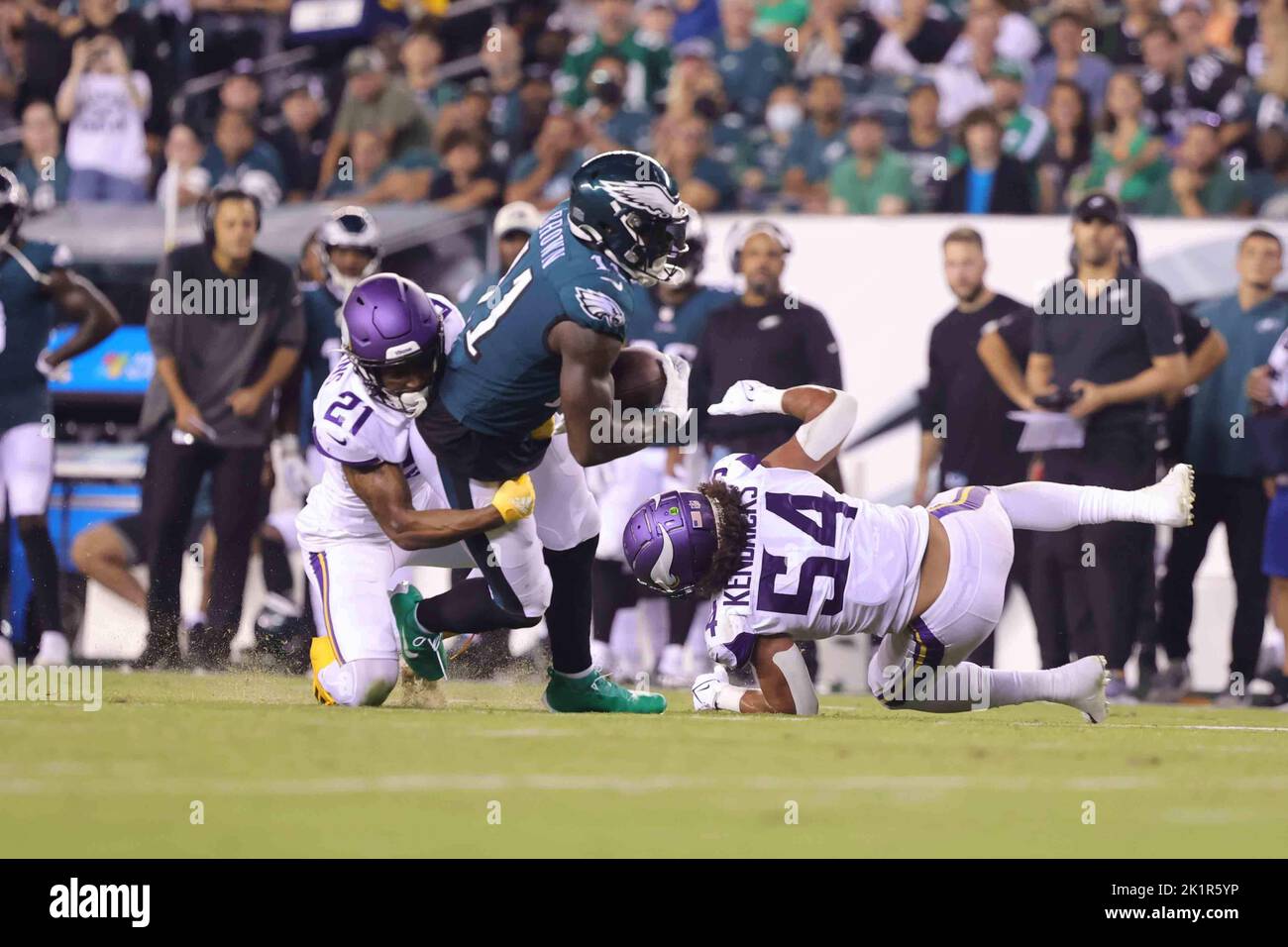 Philadelphia, PA, USA. 19th Sep, 2022. Philadelphia Eagles wide receiver  A.J. BROWN (11) in action during a week two game between the Philadelphia  Eagles and the Minnesota Vikings Monday, Sept 19, 2022;