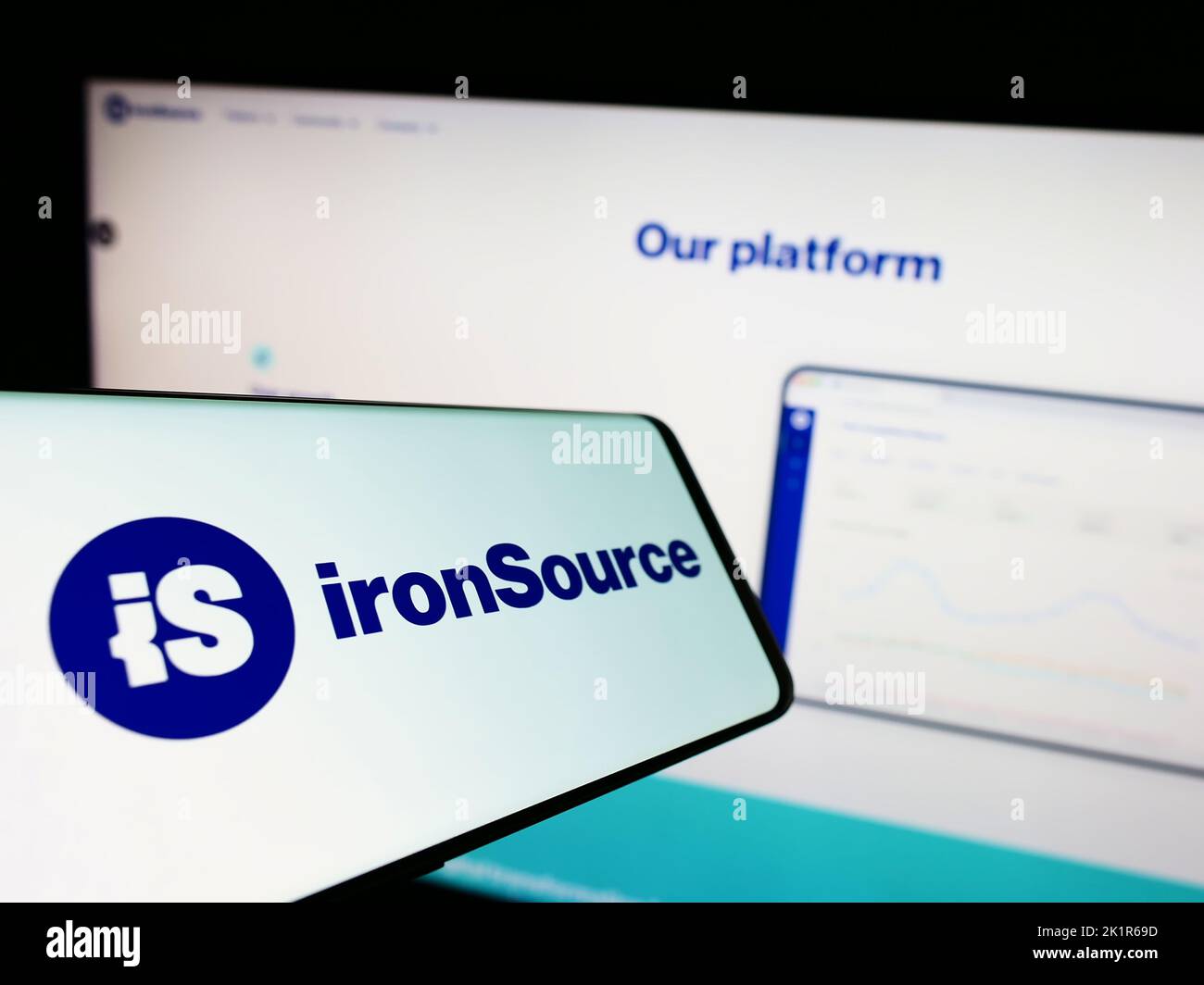 Ironsource ltd hires stock photography and images Alamy