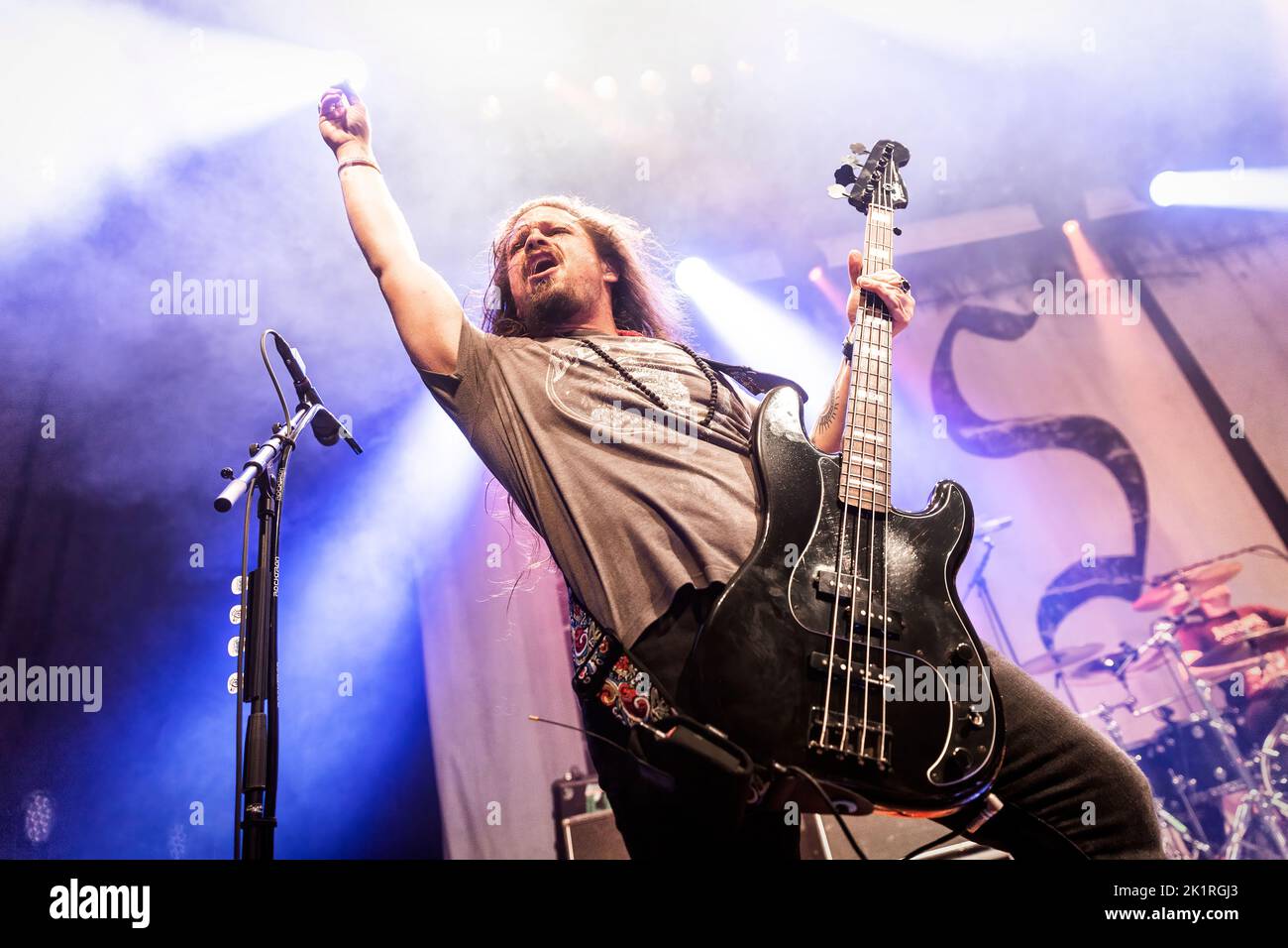 Oslo, Norway. 17th, September 2022. The American rock band Black Stone Cherry performs a live concert at Rockefeller in Oslo. Here bass player Steve Jewell is seen live on stage. (Photo credit: Gonzales Photo - Terje Dokken). Stock Photo