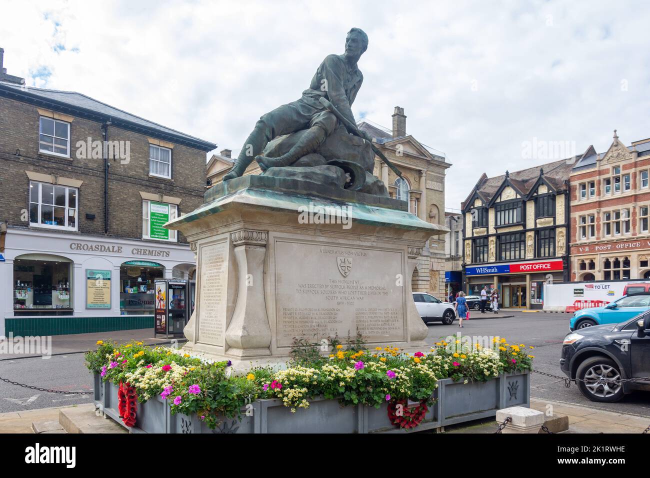 South African War Memorial, Market Square, Bury St Edmunds, Suffolk, England, United Kingdom Stock Photo