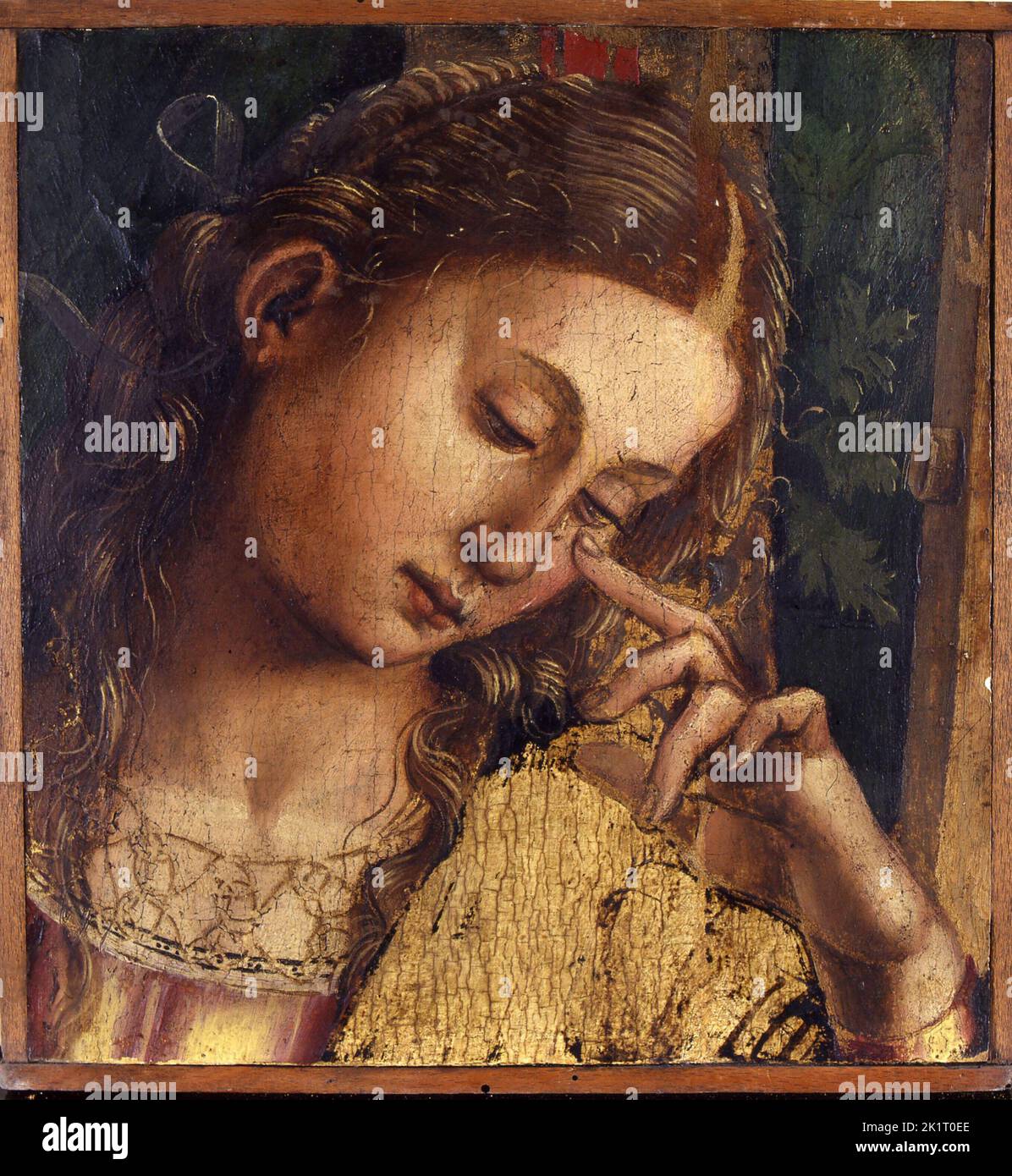 Pious woman weeping. Museum: Collezioni Comunali d'Arte, Bologna. Author: LUCA SIGNORELLI. Stock Photo
