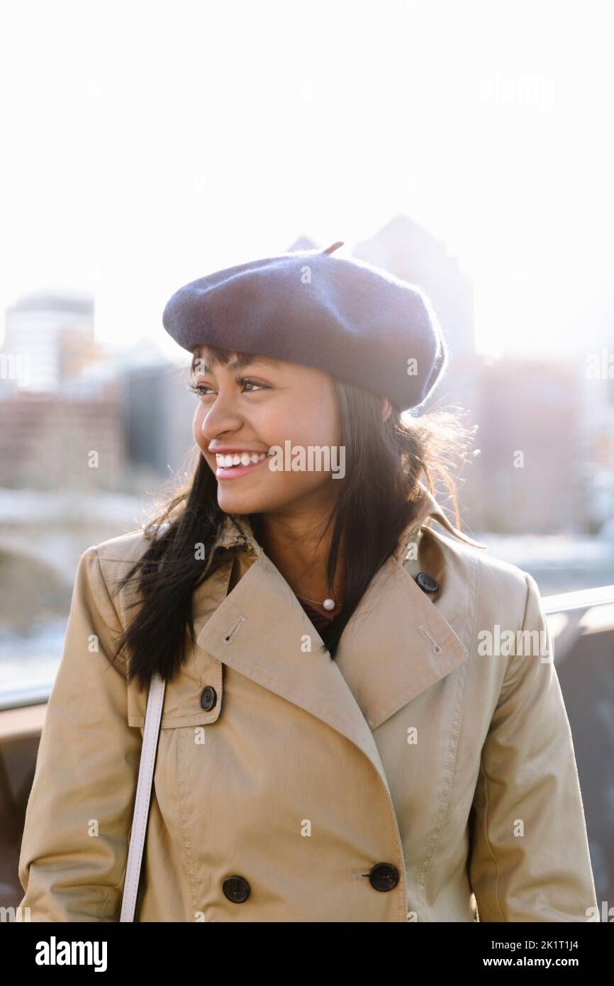 💵 Adorable Beret White Girl Hair