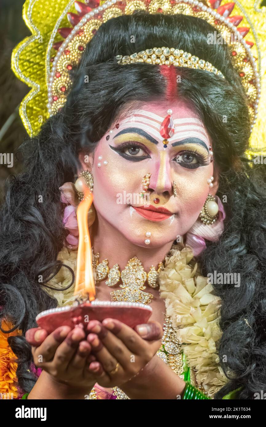 Hindu festival of durga puja hi-res stock photography and images - Alamy Hindu festival of durga puja hi-res stock photography and images - Alamy