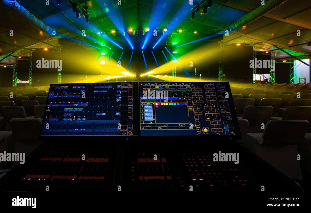 Lighting technician equipment in concert hall Stock Photo Alamy
