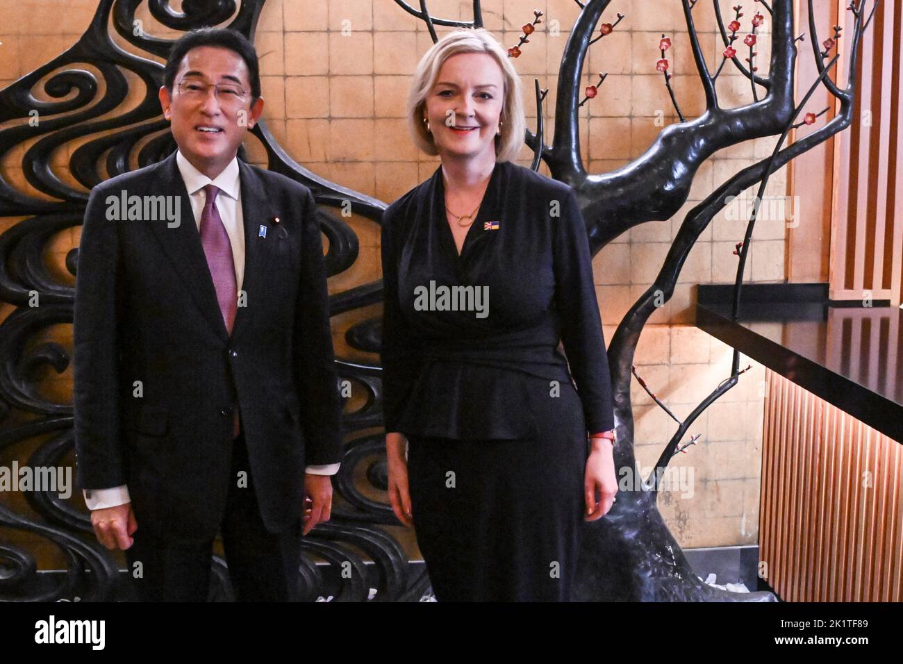 Prime Minister Liz Truss with Prime Minister of Japan, Fumio Kishida, ahead of a lunch bilateral meeting at a Japanese restaurant during her visit to the US to attend the 77th UN General Assembly. Picture date: Tuesday September 20, 2022. Stock Photo