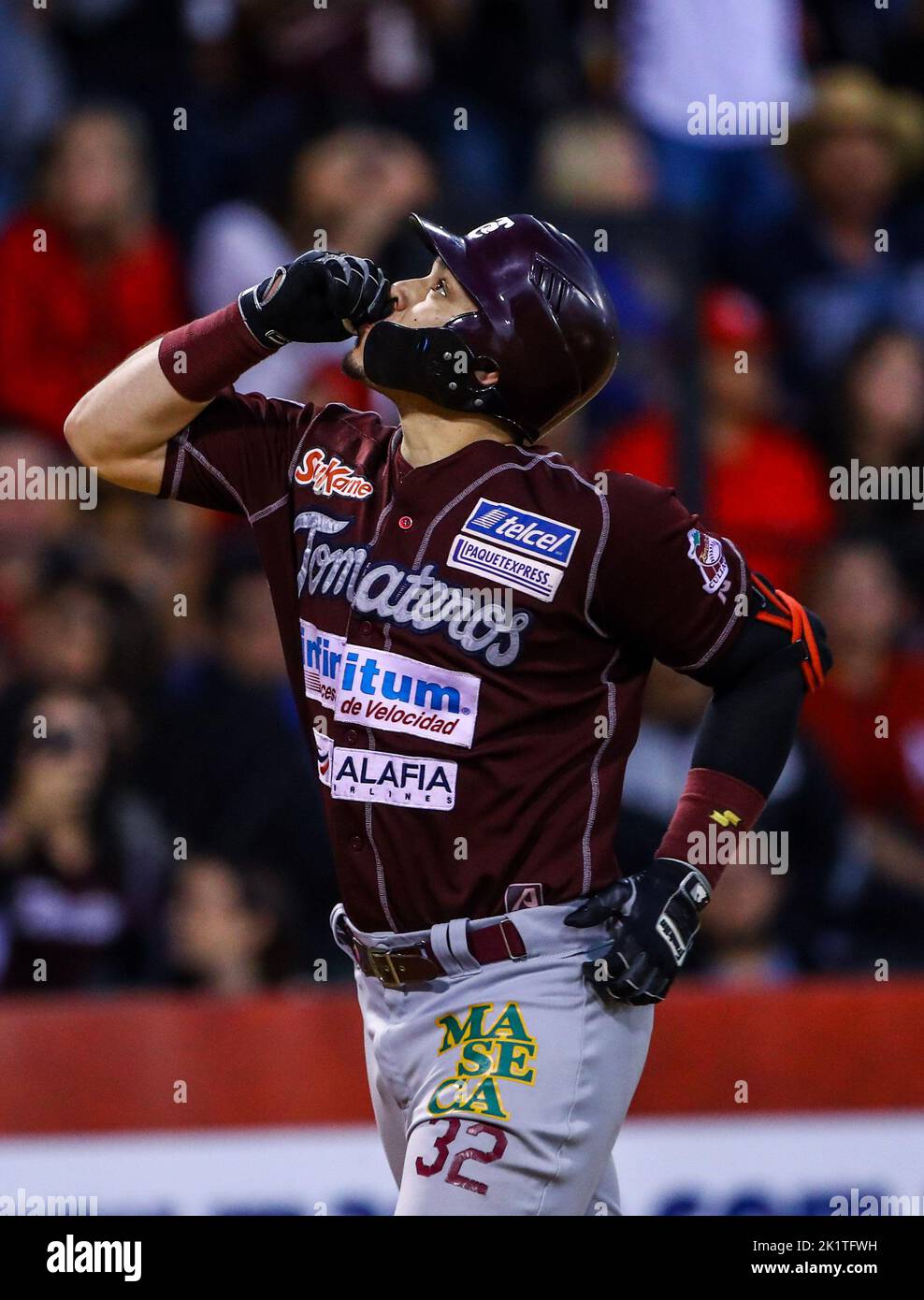 Homerun de Joey Meneses de los tomateros de Culiacan para irse arriba ...