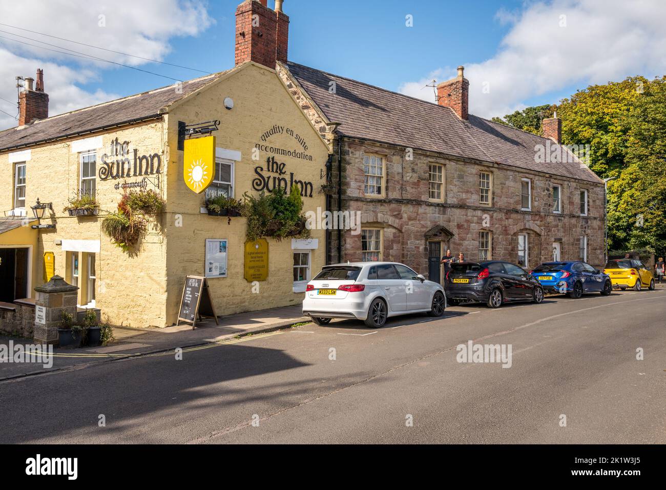 The Star Inn, a public house or pub in the coastal village of Alnmouth, Northumberland, England, UK Stock Photo