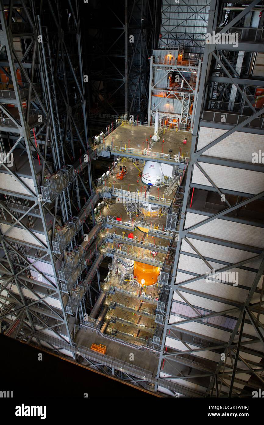 Integration of Orion Capsule on Space Launch System Stock Photo - Alamy