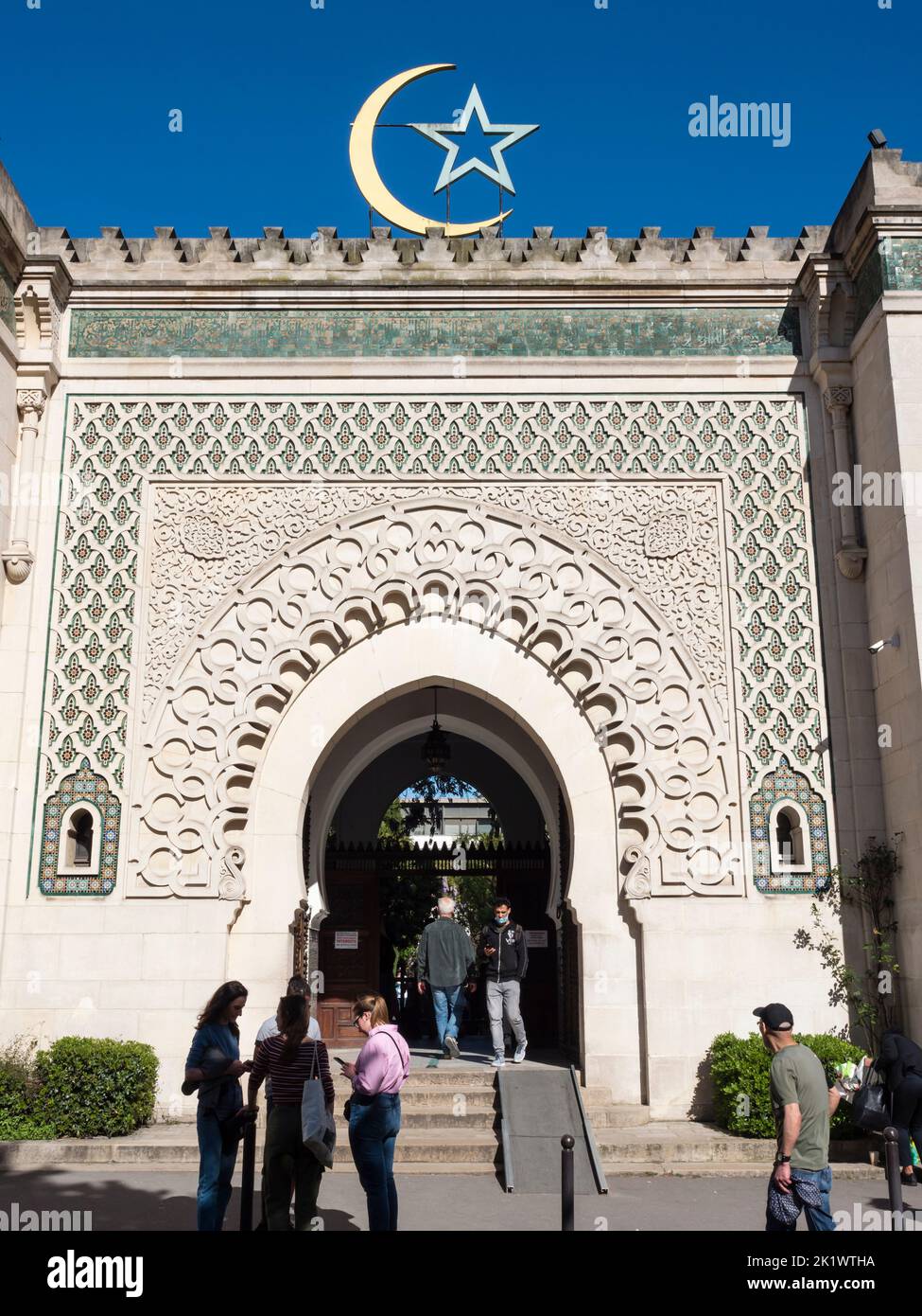 Grand Mosque of Paris, located in the 5th arrondissement and one of the largest mosques in France Stock Photo
