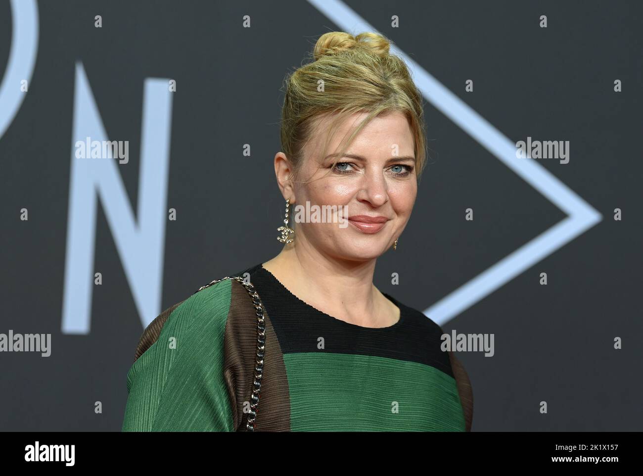 Berlin, Germany. 20th Sep, 2022. Actress Jördis Triebel comes to the world premiere of the new season of the TV series Babylon Berlin at the Delphi Filmpalast. (recrop) Credit: Jens Kalaene/dpa/Alamy Live News Stock Photo