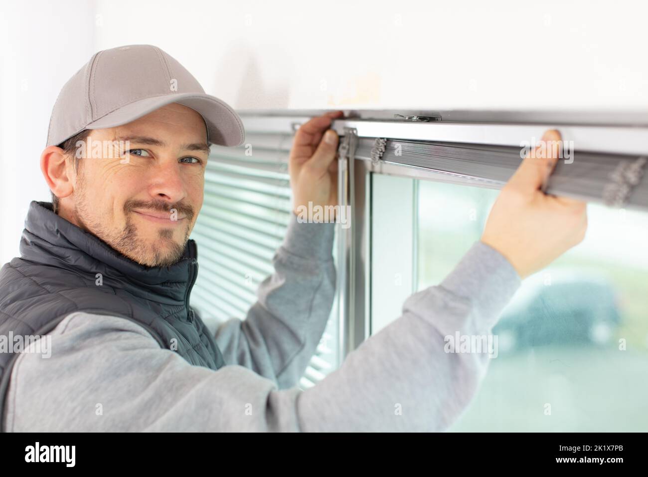 Picture of window replacement installation by professional Stock Photo - Alamy