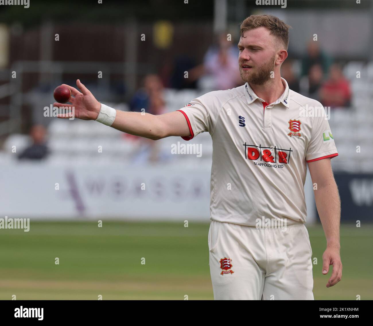 CHELMSFORD ENGLAND - SEPTEMBER 20 : Essex's Simon Cook during LV= COUNTY CHAMPIONSHIP - DIVISION ONE Day One of 4 match between Essex CCC against Lanc Stock Photo