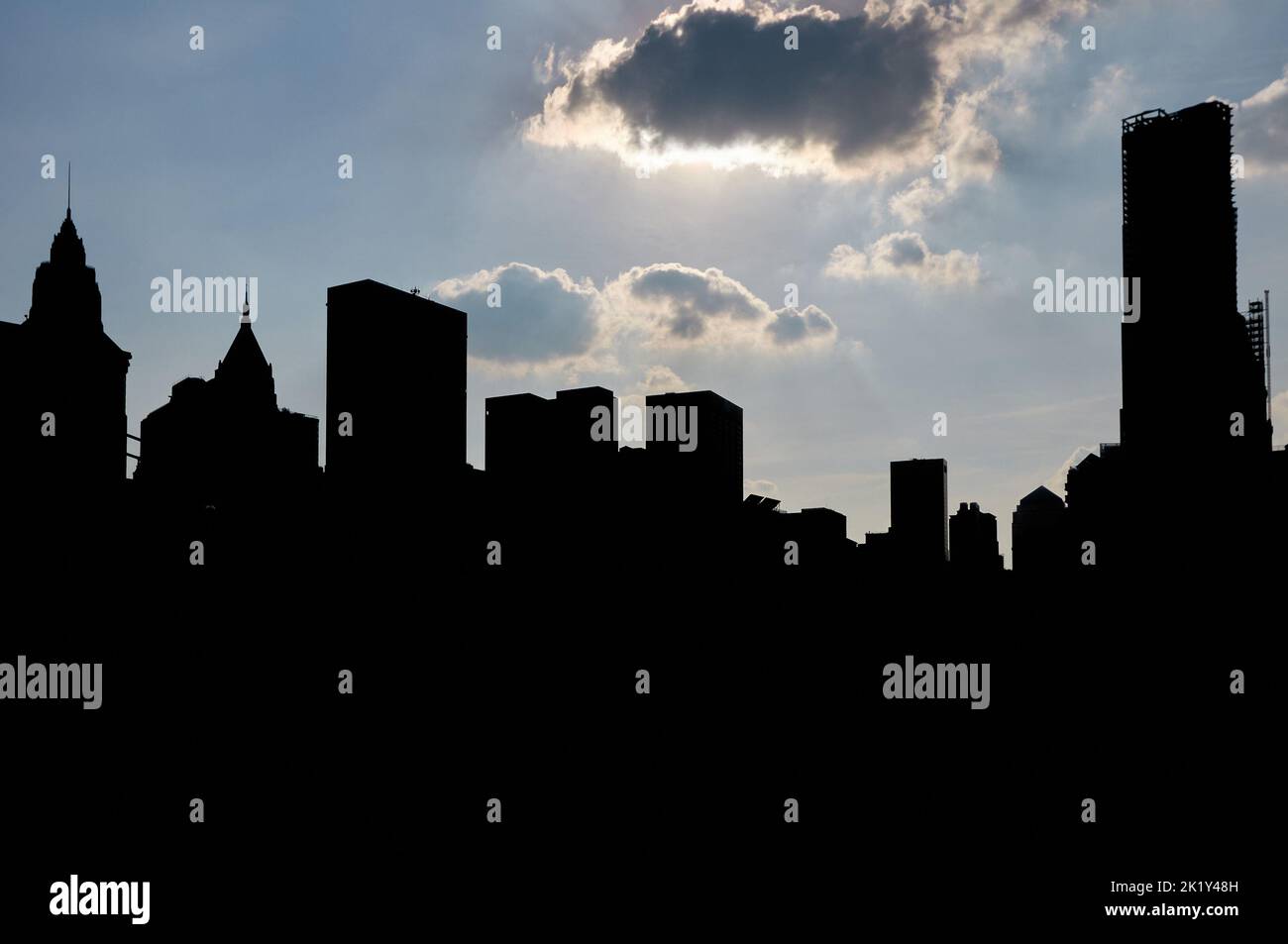 Real estate silhouettes hi-res stock photography and images - Alamy
