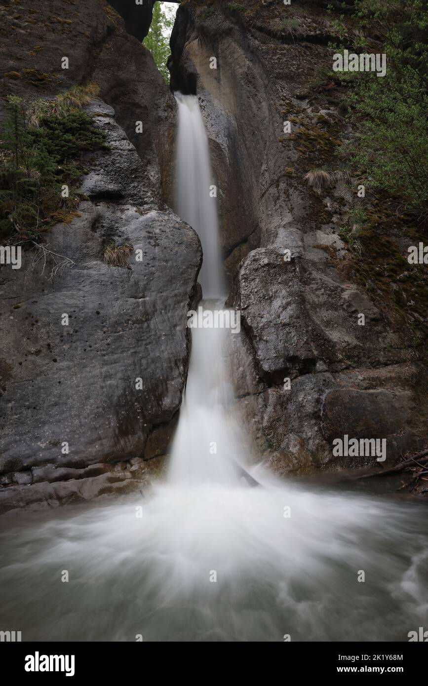 Devil's punch bowl waterfall hamilton hires stock photography and