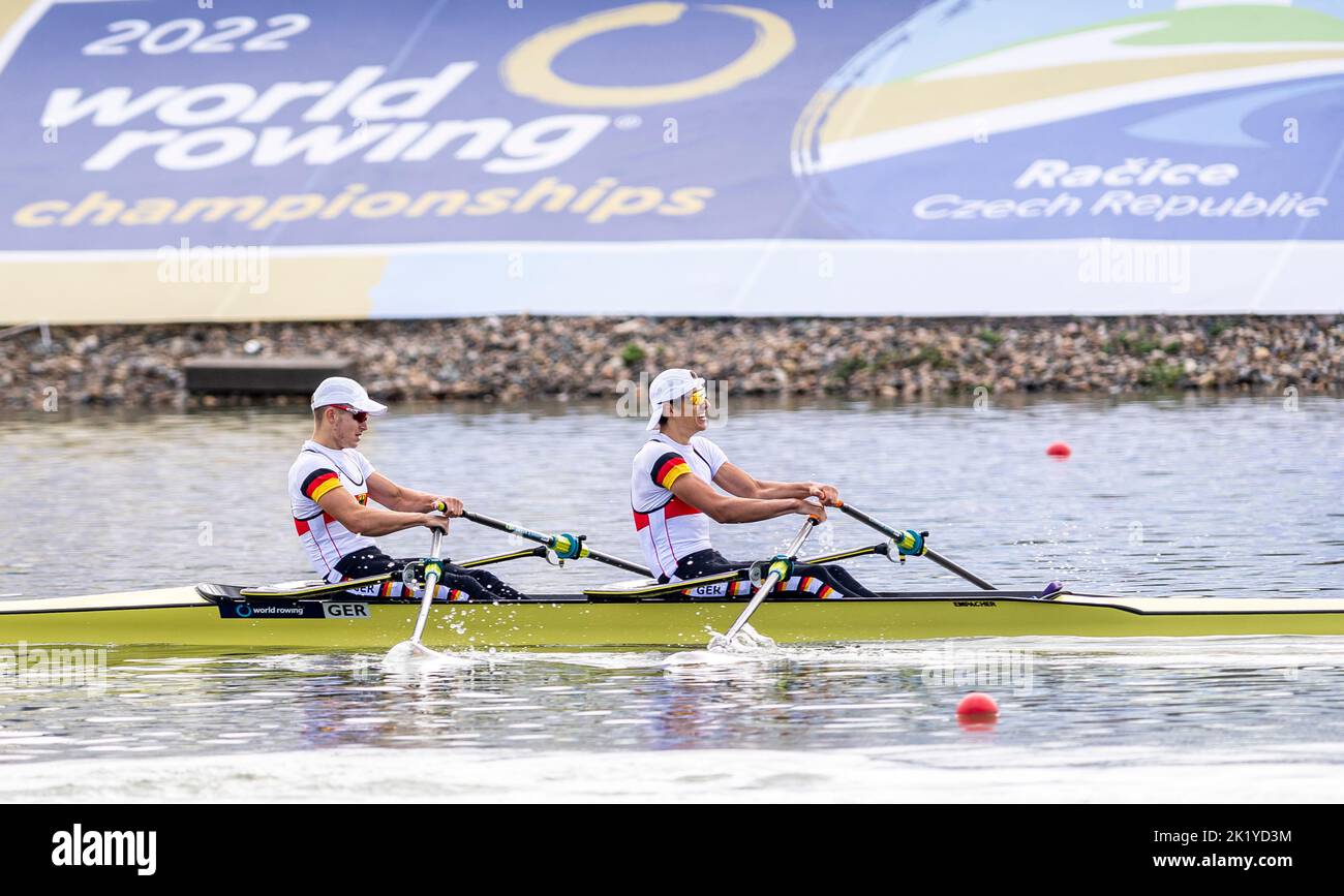 Racice, Czech Republic. 21st Sep, 2022. Paul Leerkamp, Arno Gaus of Germany competing during Day 4 of the 2022 World Rowing Championships, Men's lightweight double sculls, quarter finals at the Labe Arena Racice on September 21, 2022 in Racice, Czech Republic. Credit: Ondrej Hajek/CTK Photo/Alamy Live News Stock Photo