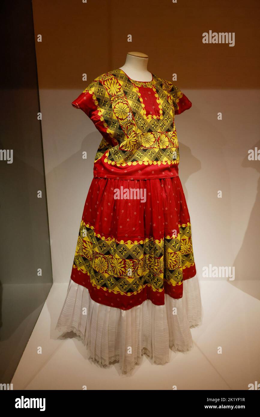 Tehuana Dress Hi res Stock Photography And Images Alamy Tehuana Dress Hi res Stock Photography And Images Alamy