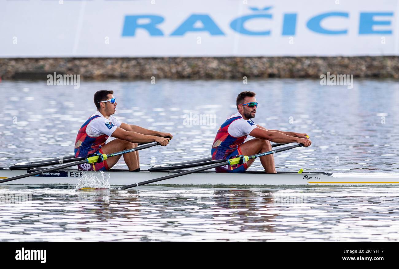Racice, Czech Republic. 21st Sep, 2022. Aleix Garcia Pujolar, left, and Rodrigo Conde Romero of Spain competing during Day 4 of the 2022 World Rowing Championships, Men's double sculls quarter finals at the Labe Arena Racice on September 21, 2022 in Racice, Czech Republic. Credit: Ondrej Hajek/CTK Photo/Alamy Live News Stock Photo