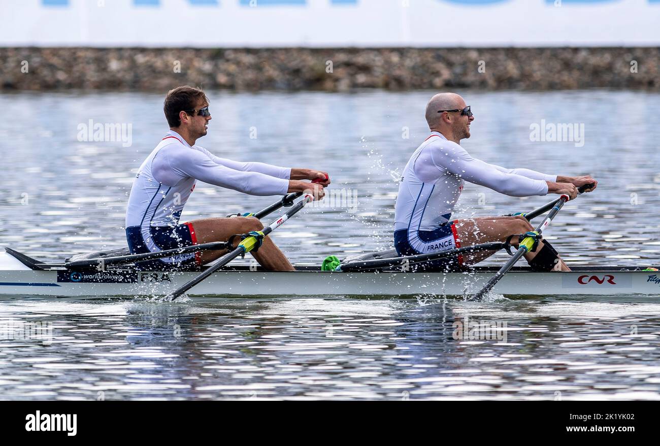 Racice, Czech Republic. 21st Sep, 2022. Hugo Boucheron, lefr, and Matthieu Androdias of France competing during Day 4 of the 2022 World Rowing Championships, Men's double sculls quarter finals at the Labe Arena Racice on September 21, 2022 in Racice, Czech Republic. Credit: Ondrej Hajek/CTK Photo/Alamy Live News Stock Photo
