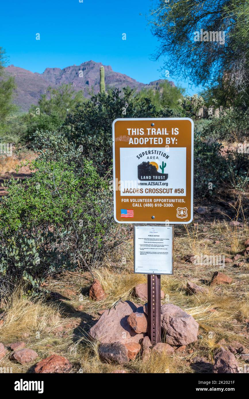 A description board for the trail in Apache Trail, Arizona Stock Photo