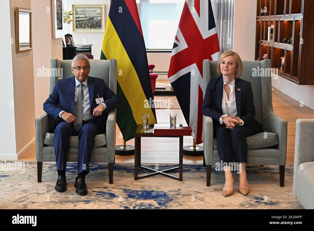 Prime Minister Liz Truss holds a bilateral with Prime Minister Jugnauth, of Mauritius during her visit to the US to attend the 77th UN General Assembly. Picture date: Wednesday September 21, 2022. Stock Photo