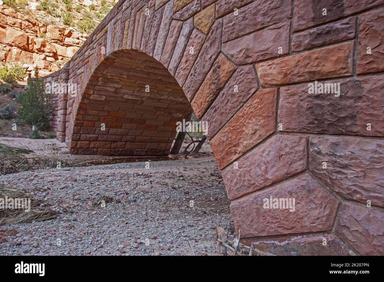 Stone Bridge on Zion Boulevard, Zion National Park. Utah Stock Photo Alamy
