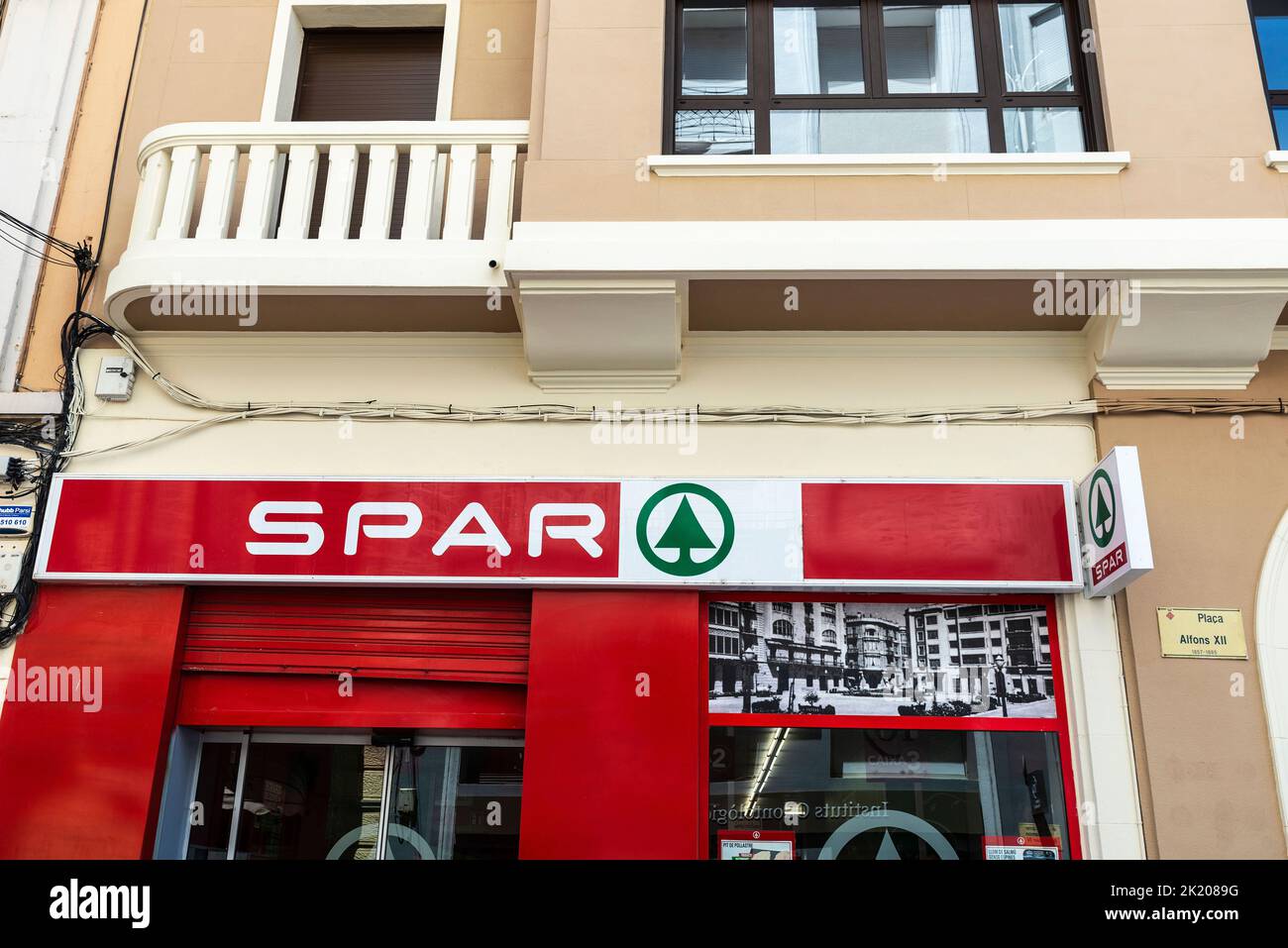 Tortosa, Spain - May 13, 2022: Facade of a Spar supermarket in Tortosa, Tarragona, Catalonia, Spain Stock Photo