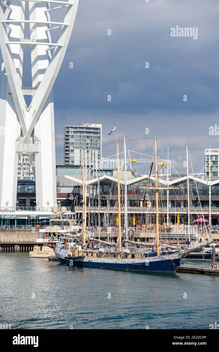 spinnaker tower, gunwharf quays, portsmouth waterfront, 3 msted sailing ...