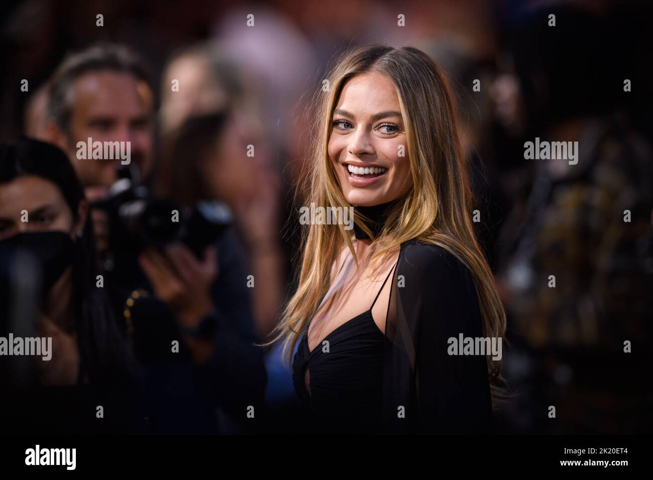 London, UK. 21 September 2022. Margot Robbie attending the European premiere of Amsterdam at the Odeon Luxe Leicester Square Cinema, London Picture date: Wednesday September 21, 2022. Photo credit should read: Matt Crossick/Empics/Alamy Live News Stock Photo