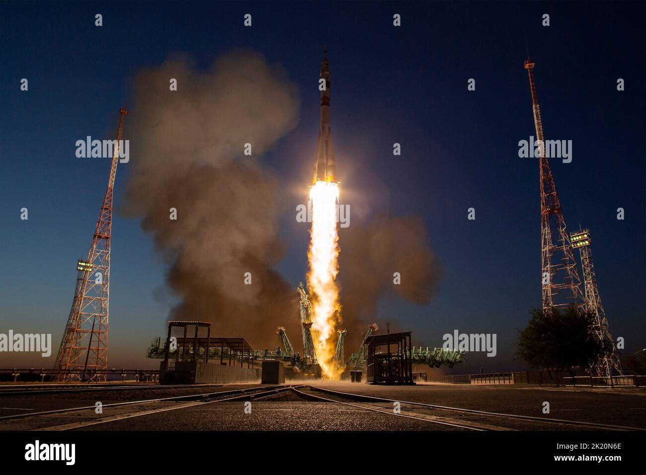 Baikonur, Kazakhstan. 21st Sep, 2022. The Russian Soyuz MS-22 spacecraft and booster rocket blasts off from launch pad 31 of the Baikonur Cosmodrome, September 21, 2022 in Baikonur, Kazakhstan. International Space Station Expedition 68 crew members astronaut Frank Rubio of NASA, and cosmonauts Sergey Prokopyev and Dmitri Petelin of Roscosmos will spend six months on the orbital complex, returning to Earth in March 2023. Credit: Bill Ingalls/NASA/Alamy Live News Stock Photo