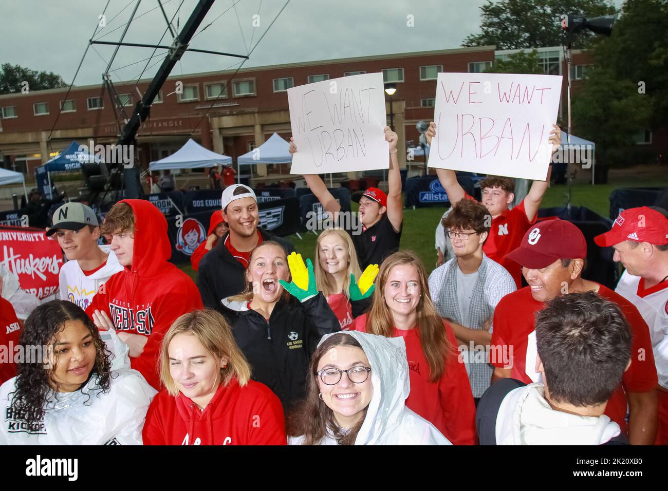 FOX Big Noon Kickoff draws in a massive crowd at Memorial Stadium ahead