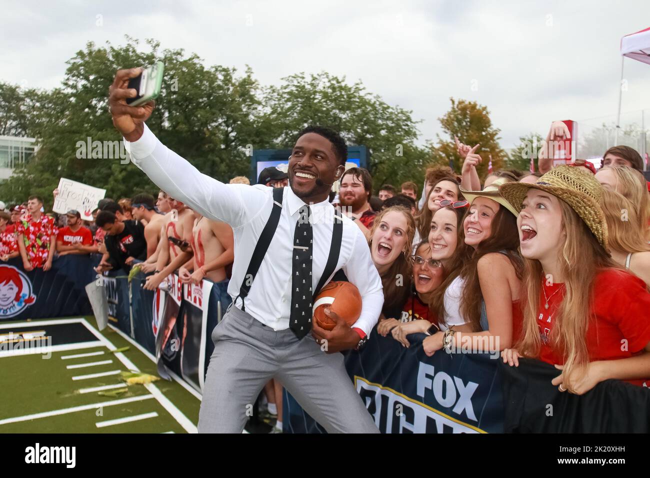 FOX Big Noon Kickoff draws in a massive crowd at Memorial Stadium ahead