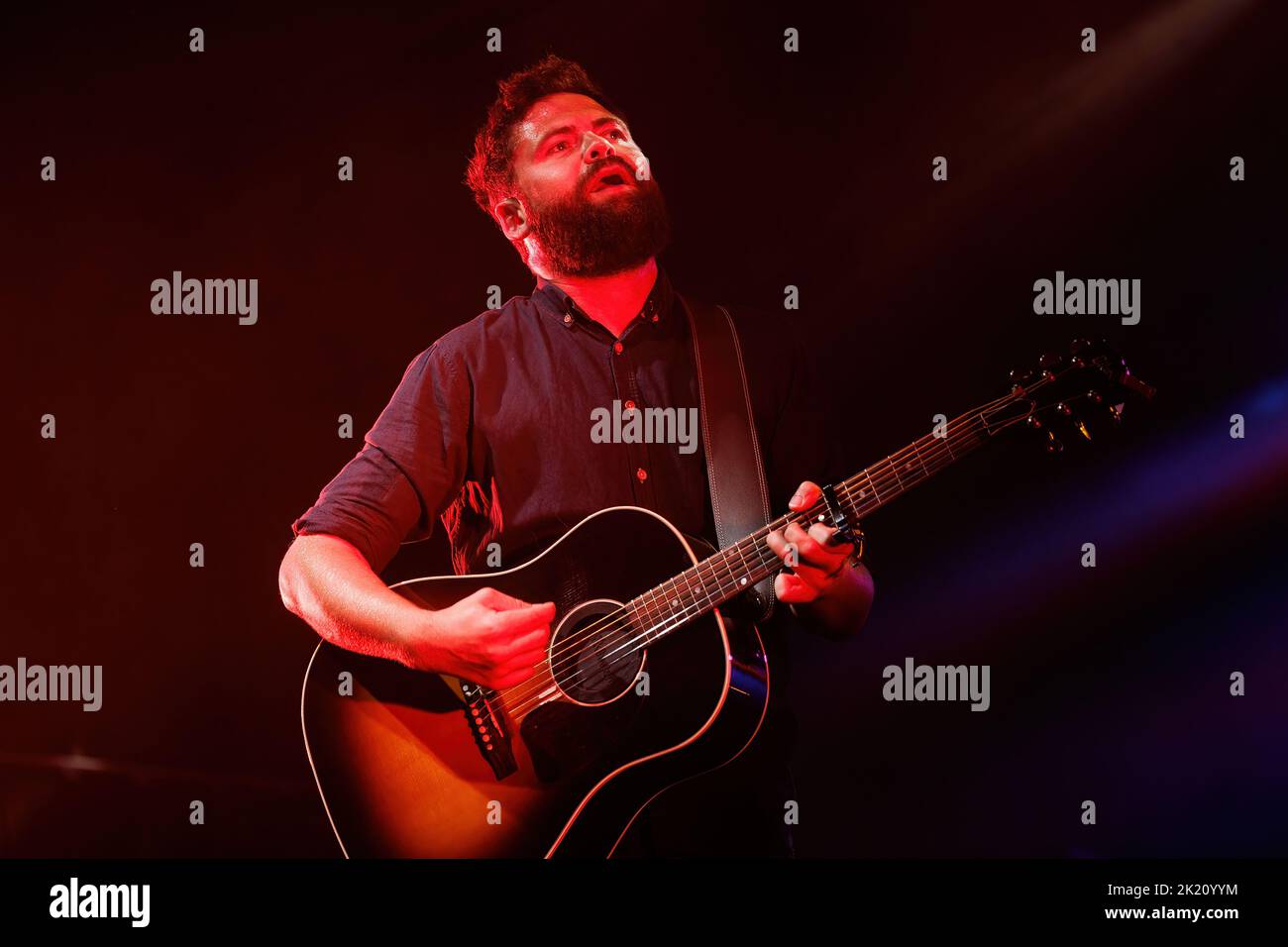 BARCELONA - AUG 30: Passenger (folk pop band) perform on stage at Razzmatazz on August 30, 2022 in Barcelona, Spain. Stock Photo