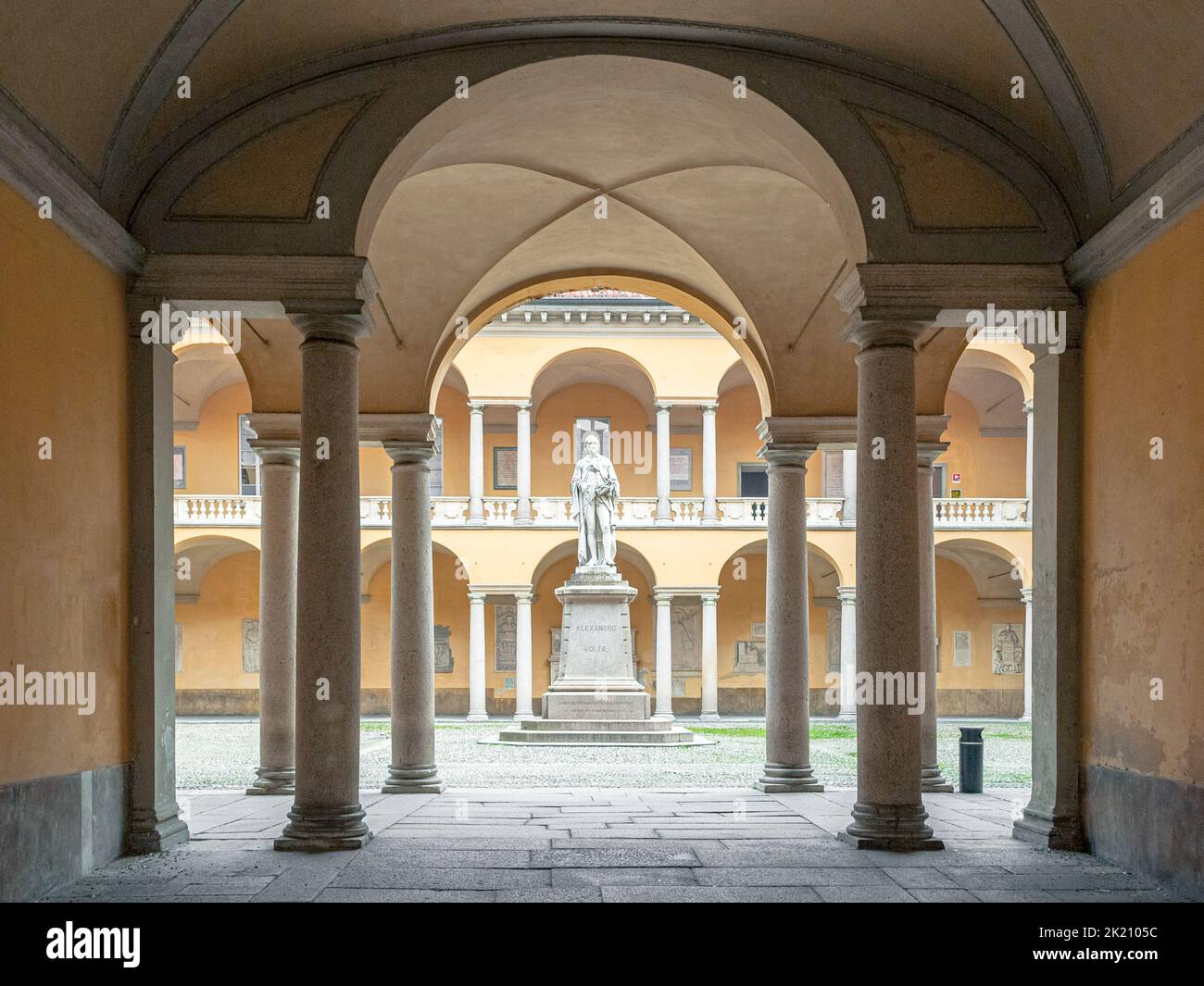 Inner courtyard of the University of Pavia with the statue of Alessandro Volta. Lombardy, Italy Stock Photo