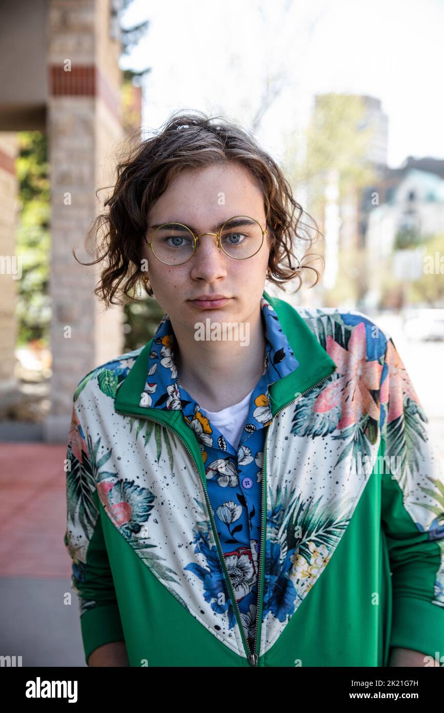 Teen boy blue shirt hires stock photography and images Alamy