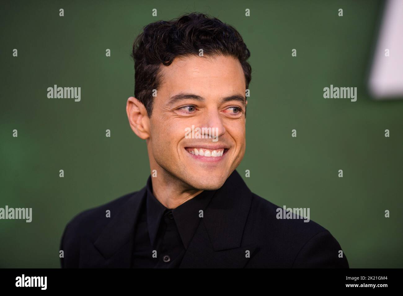London, UK. 21 September 2022. Rami Malek attending the European premiere of Amsterdam at the Odeon Luxe Leicester Square Cinema, London Picture date: Thursday September 21, 2022. Photo credit should read: Matt Crossick/Empics/Alamy Live News Stock Photo