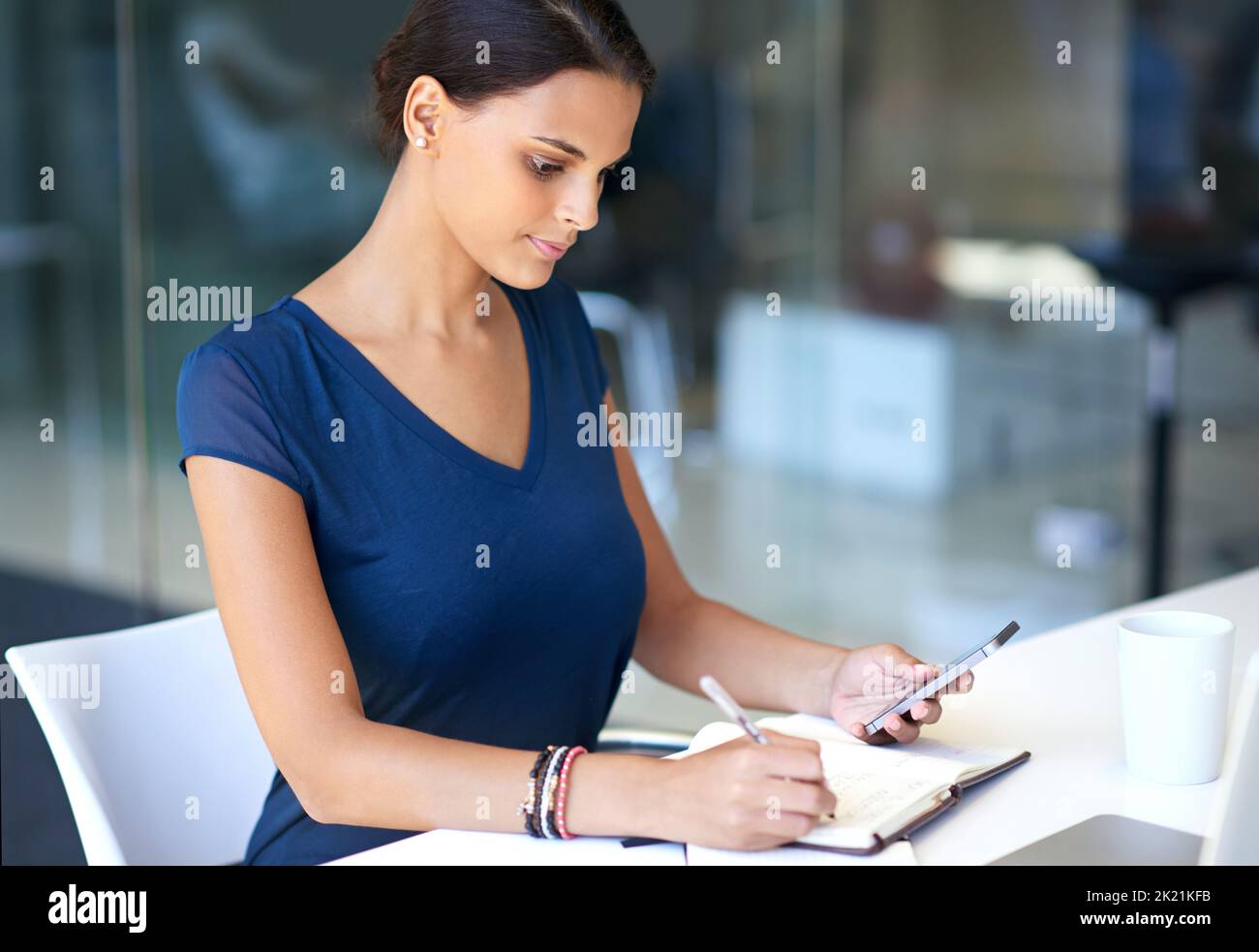 Diligent worker hires stock photography and images Alamy