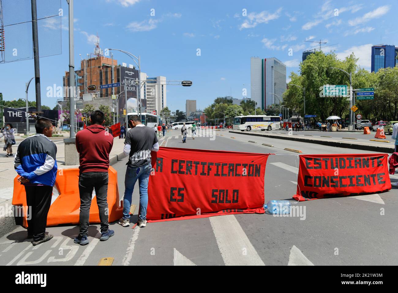 Students Block Insurgentes Sur Whether Navigating the Fallout: A Local Resource Guide