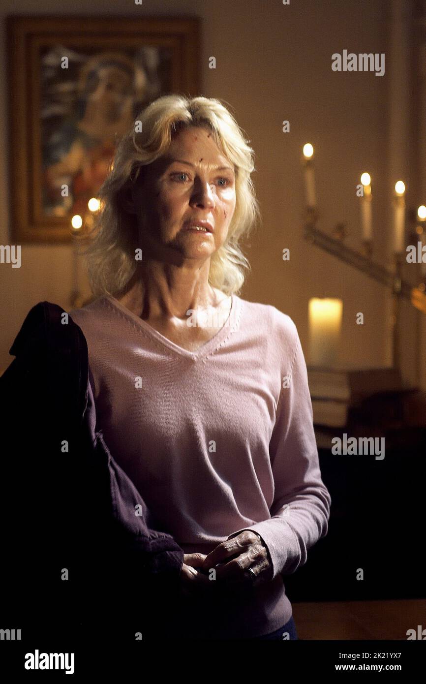 DEE WALLACE STONE, CLIVE BARKER'S THE PLAGUE, 2006 Stock Photo