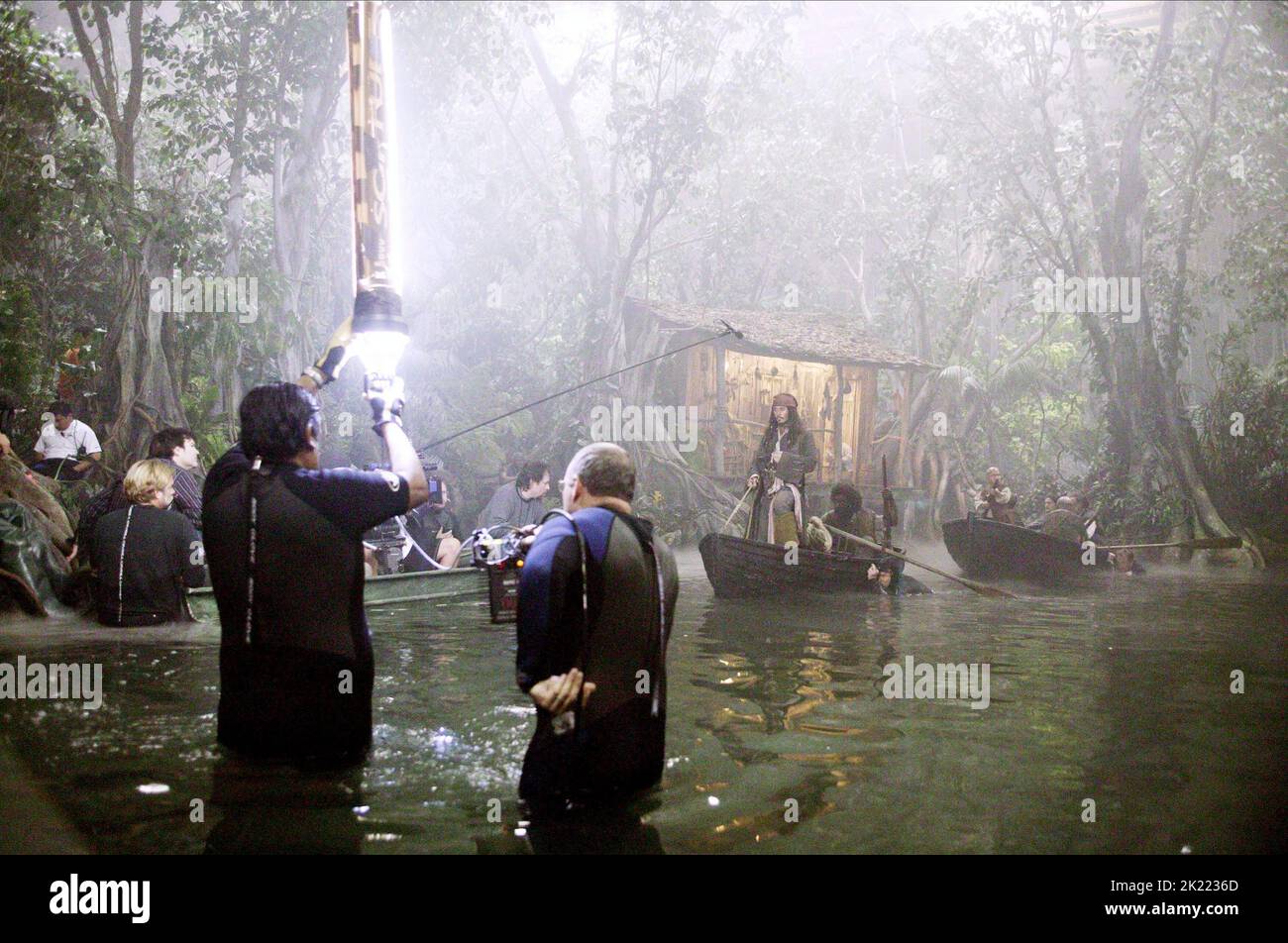 как снимали пираты карибского. как снимали пираты карибского. корабль чёрная жемчужина со съёмок фильма. съёмки фильма пираты карибского моря сундук мертвеца. как снимали пираты карибского.