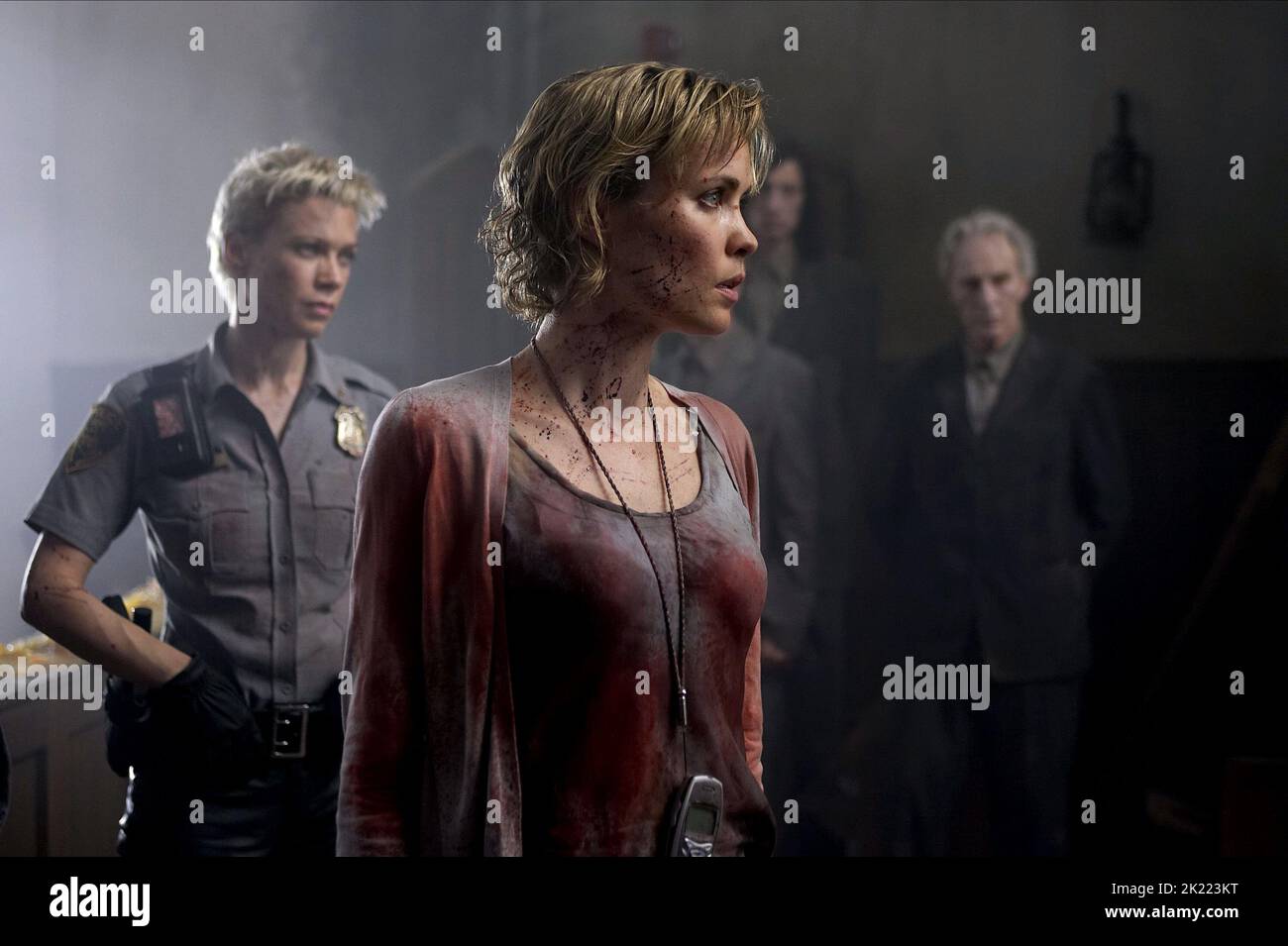 LAURIE HOLDEN, RADHA MITCHELL, SILENT HILL, 2006 Stock Photo Alamy