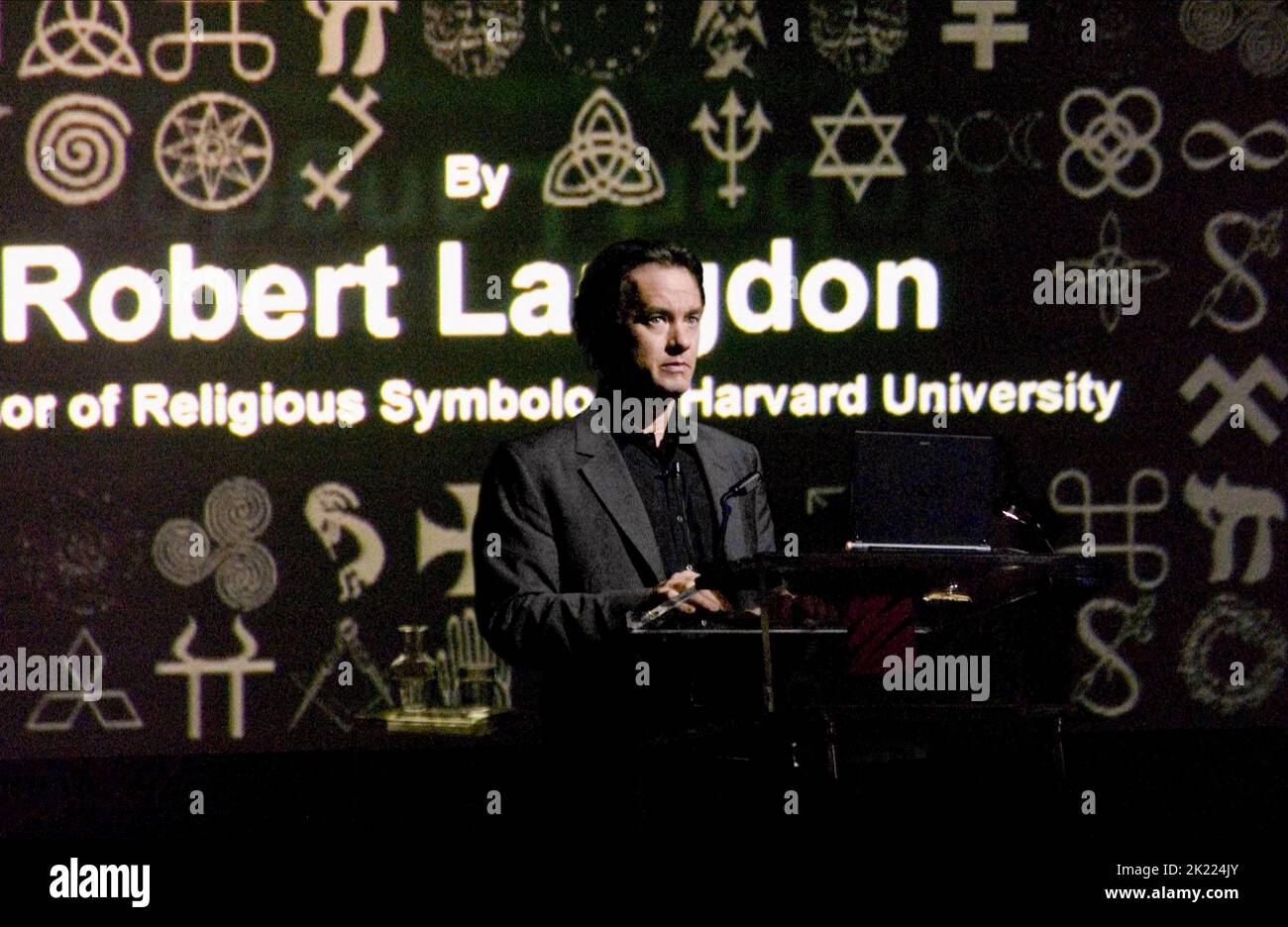 TOM HANKS, THE DA VINCI CODE, 2006 Stock Photo - Alamy
