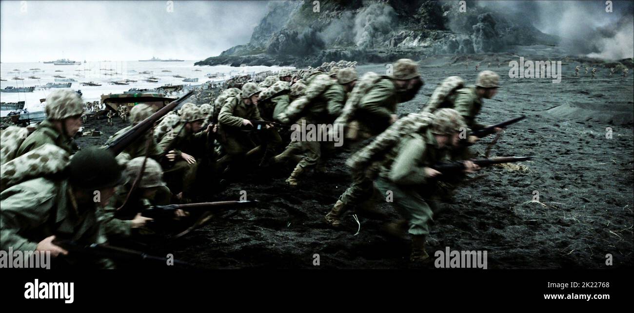 BEACH LANDING SCENE, FLAGS OF OUR FATHERS, 2006 Stock Photo Alamy