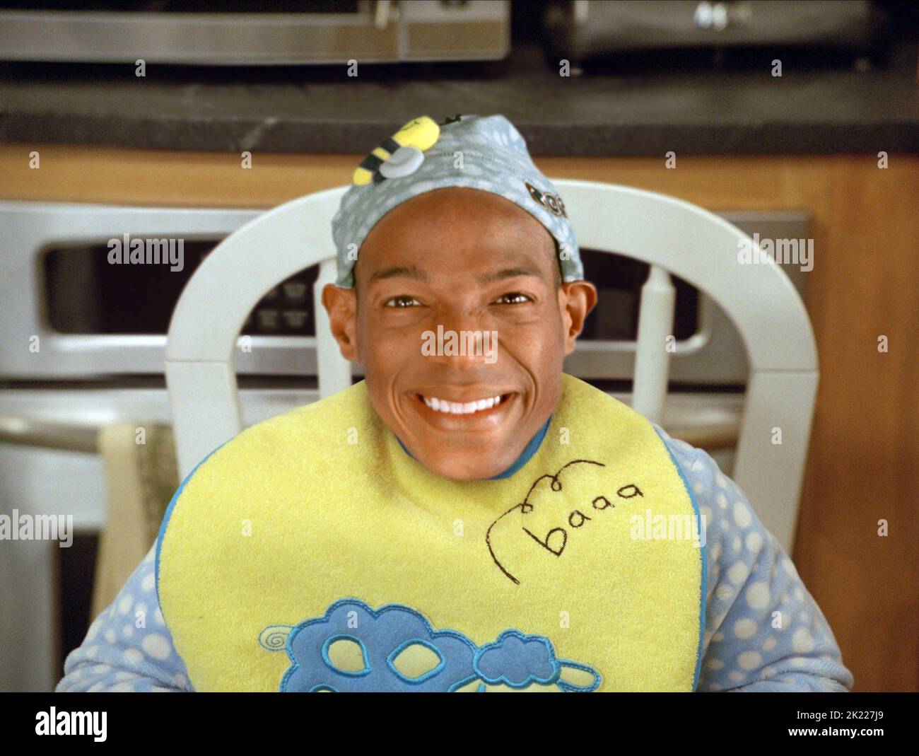 Little man 2006 marlon wayans hi-res stock photography and images - Alamy