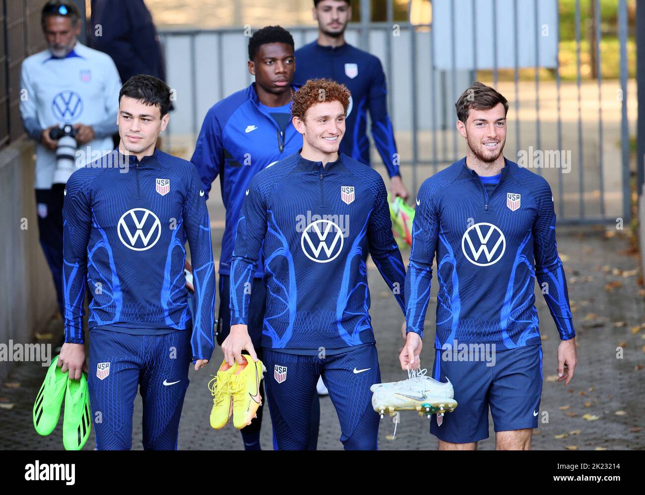 Soccer Football - International Friendly - United States Training - FC Cologne Training Ground, Cologne, Germany - September 22, 2022 Josh Sargent of the U.S. arrives for training REUTERS/Wolfgang Rattay Stock Photo